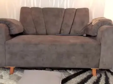 Julieta_roa  live sex cam