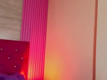Katy_love01  live sex cam