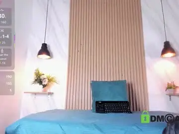 Lia_harper_  live sex cam