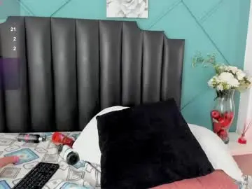 Miluvegaa_  live sex cam