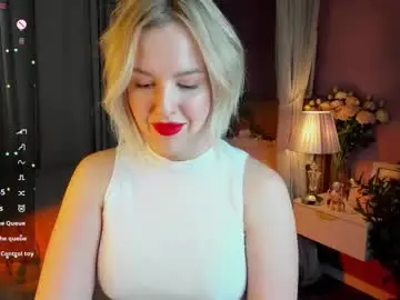 Nikki_kai  live sex cam