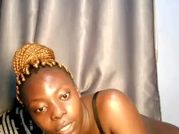 Sweettdora  live sex cam