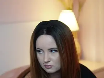 Adelineroze  live sex cam