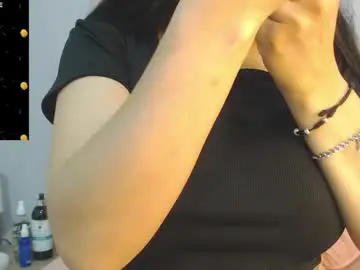 Amy_le  live sex cam