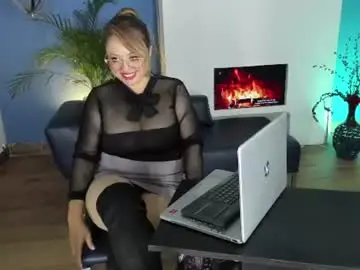 Anto_thompson  live sex cam