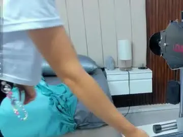 Emy_ferrer  live sex cam