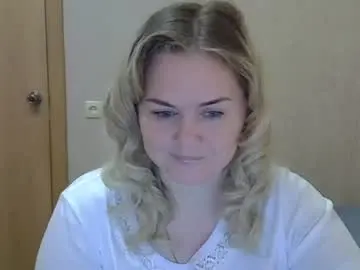 Karennelsonx  live sex cam