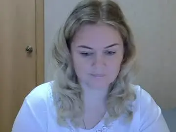 Karennelsonx  live sex cam