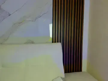 Karol_queens_  live sex cam
