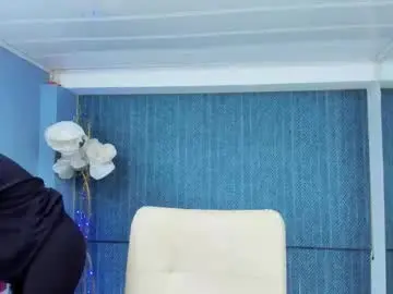 Leamoreau__  live sex cam