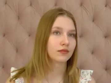 Lililinn  live sex cam