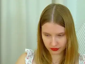 Lililinn  live sex cam
