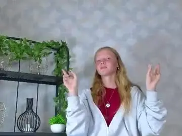 Madonnacatapano  live sex cam