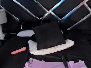 Ravendarkk  live sex cam