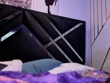 Santsara  live sex cam