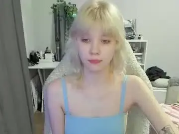 Vivy_  live sex cam