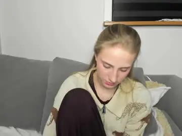 Whi_te0  live sex cam