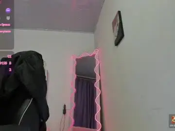 Cristy_tay  live sex cam