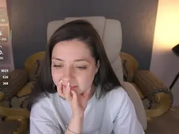 Diamondeyeess  live sex cam