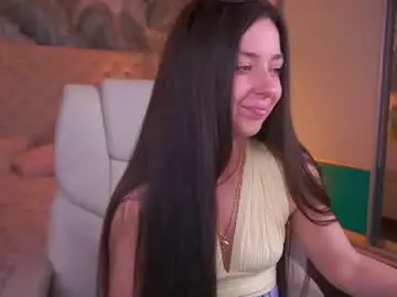 Diamondeyeess  live sex cam