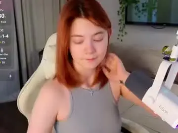 Emillymiu  live sex cam