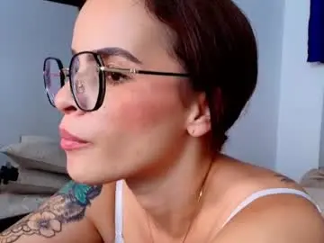 Katy_giill  live sex cam