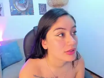 Lucybloom_1  live sex cam