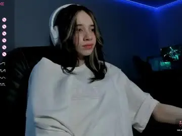 Lunacelestiall  live sex cam
