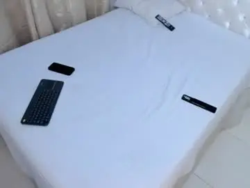 Melody_vixxenx_  live sex cam