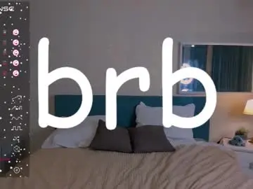 Mia_sleem  live sex cam