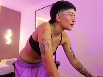 Nelly_swan  live sex cam