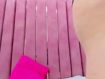 Tallulah_boobs  live sex cam
