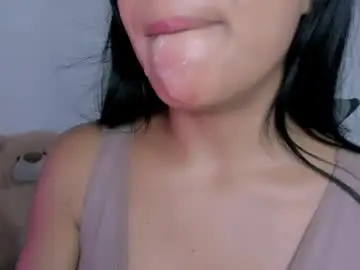 Veky_saliva01  live sex cam