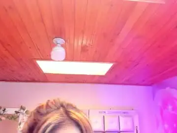 Yelena_mutiz  live sex cam