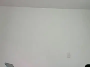 Aleska_dollx  live sex cam