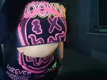 Aliceturnon  live sex cam