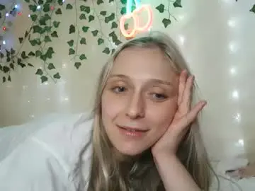 Cherryflavorxx  live sex cam