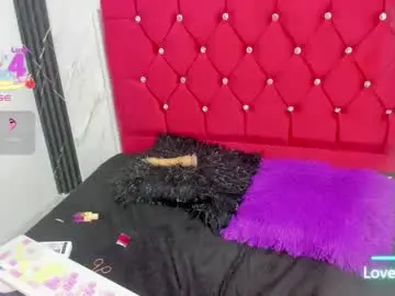 Elenablueks  live sex cam