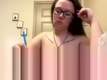 Emalinepainting  live sex cam