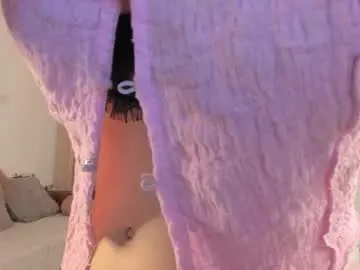 Lonadejonge  live sex cam