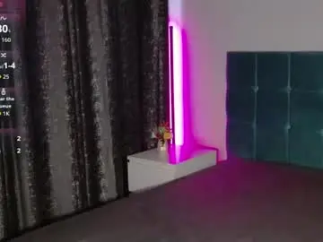 Selennadream  live sex cam