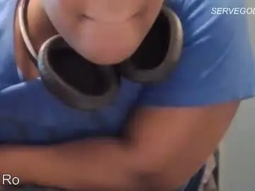 Servegoddessro  live sex cam