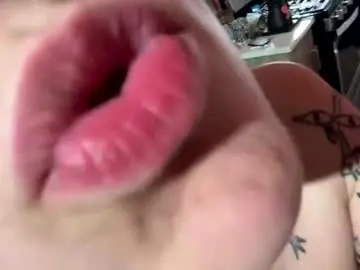 Slyviva  live sex cam