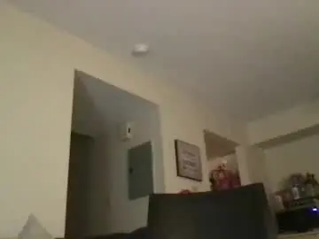 Thedevinemilf  live sex cam