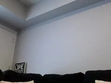 Thedevinemilf  live sex cam
