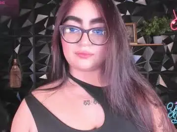 Appril_foxx  live sex cam