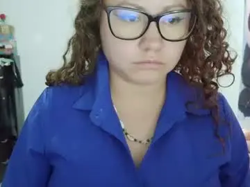 Curly_greeneyed  live sex cam