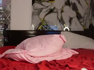 Darciemaze  live sex cam
