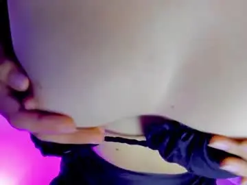 Ivy_petit  live sex cam