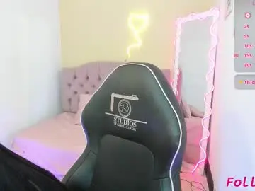 Katriin_tay  live sex cam